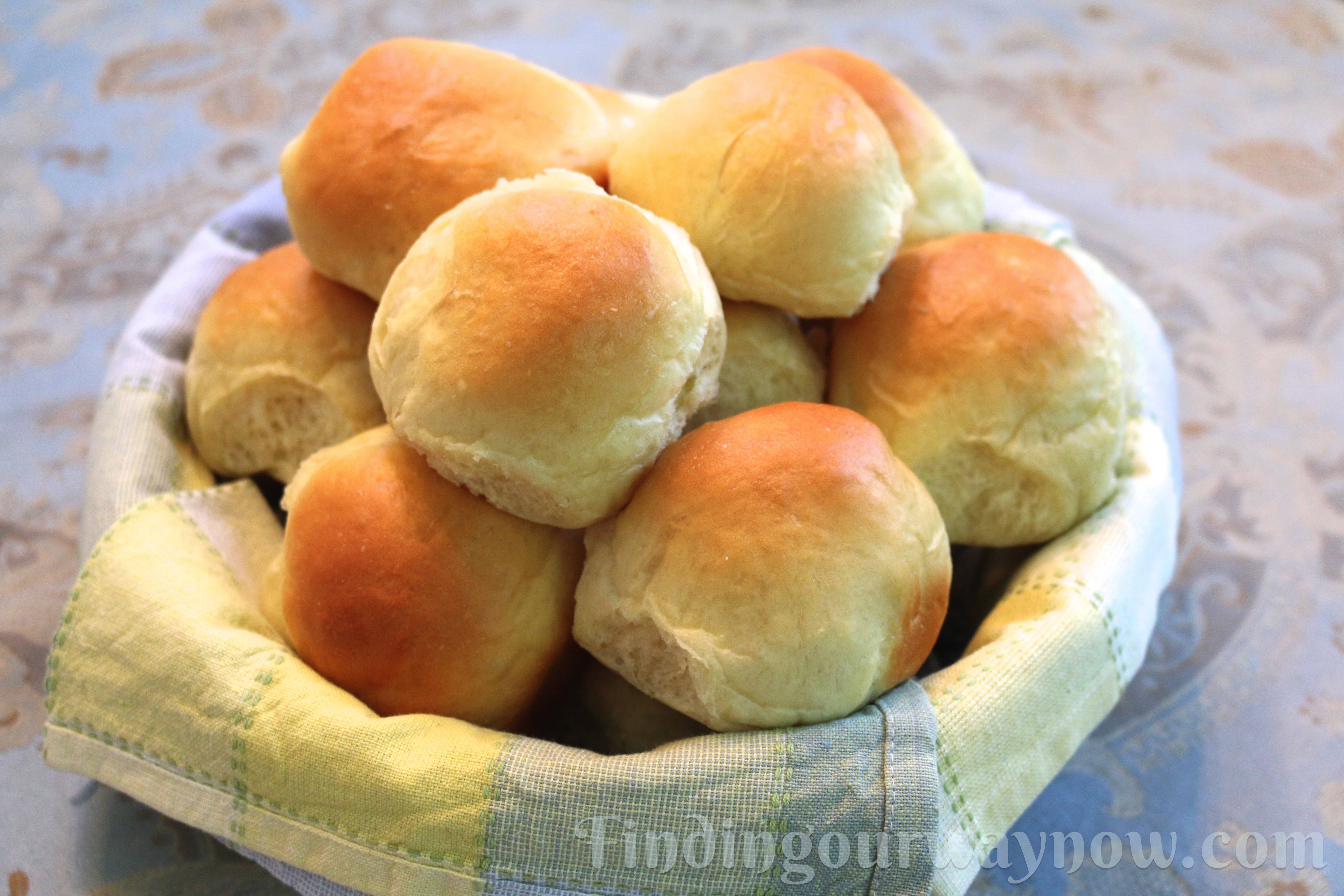 Old Fashioned Yeast Rolls Recipe Old Fashioned Soft And Buttery Yeast Rolls Teknogelo Ui