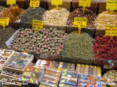 Pictures of The Spice Bazaar in Istanbul, Turkey