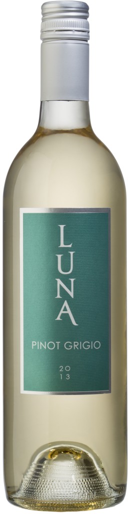 Luna Vineyards Pinot Grigio, findingourwaynow.com