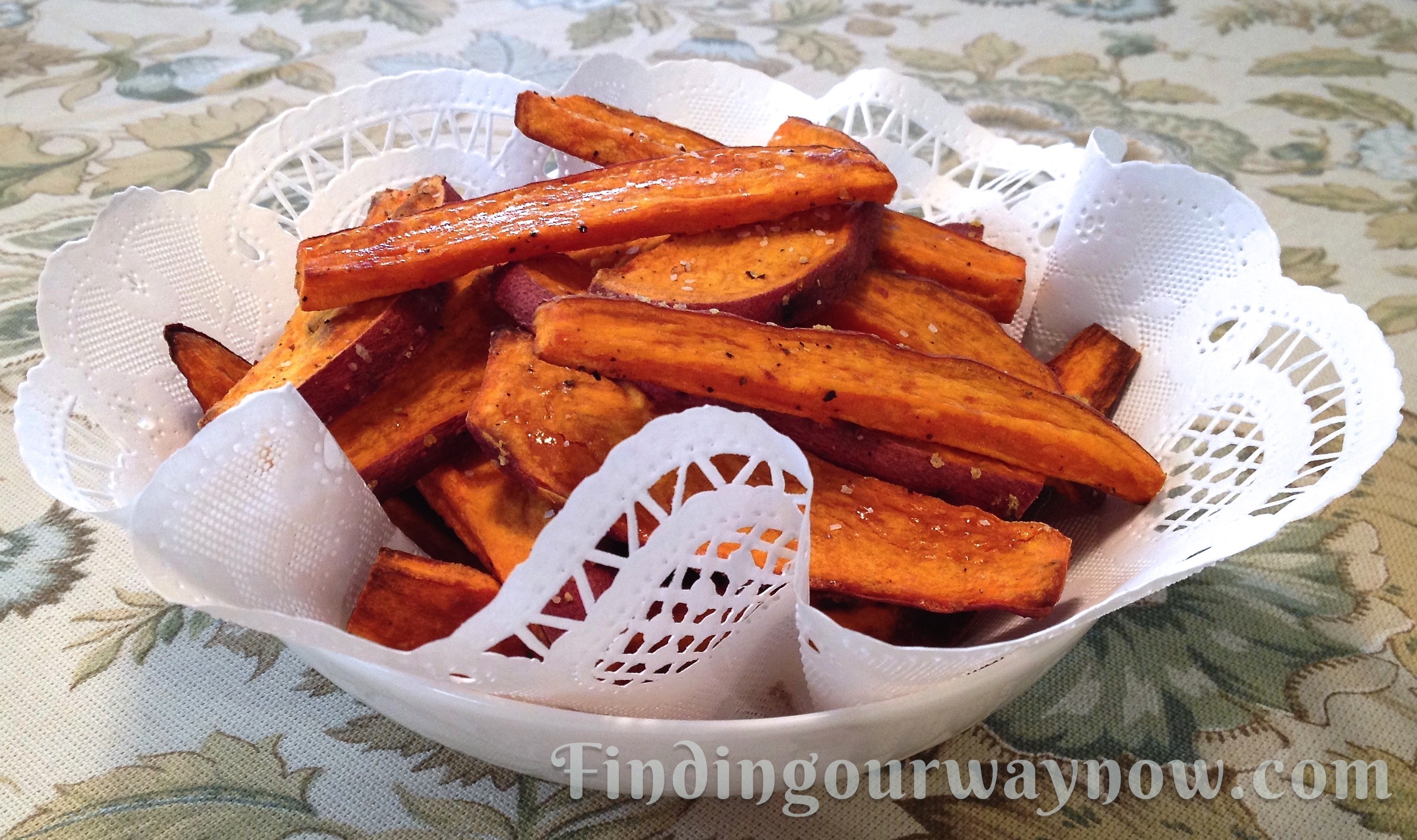 Oven Sweet Potato Fries, findingourwaynow.com