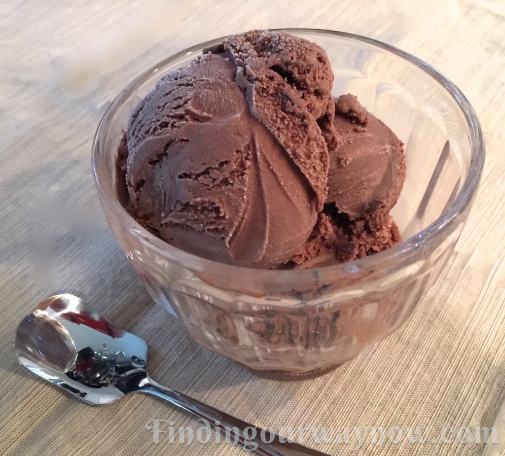 Homemade Chocolate Ice Cream, findingourwaynow.com